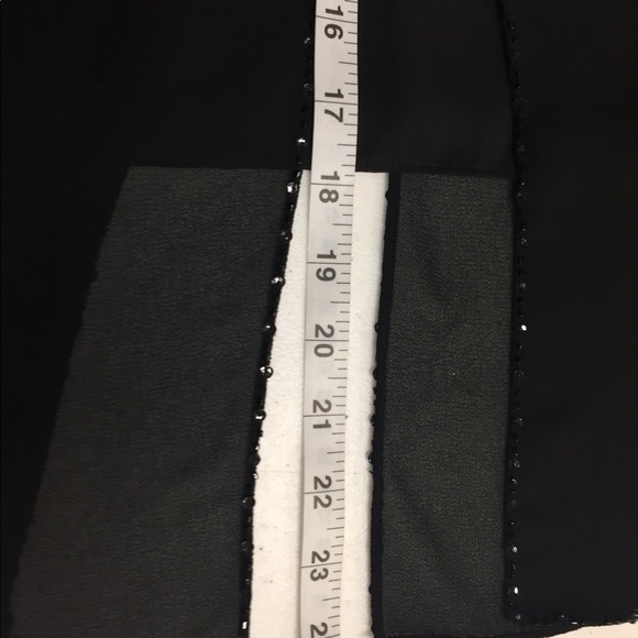 Cache Skirt Black 12 Open Panels Skirt NWT - Picture 5 of 5